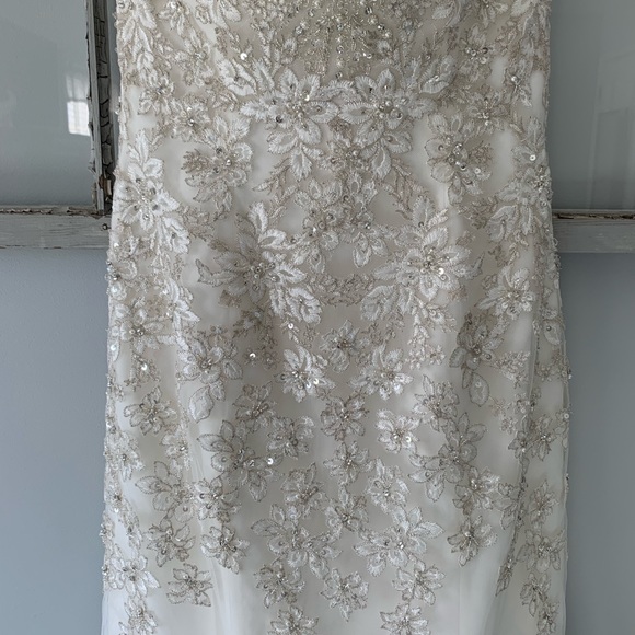 NWT - Dennis Basso Wedding Dress - Picture 5 of 16